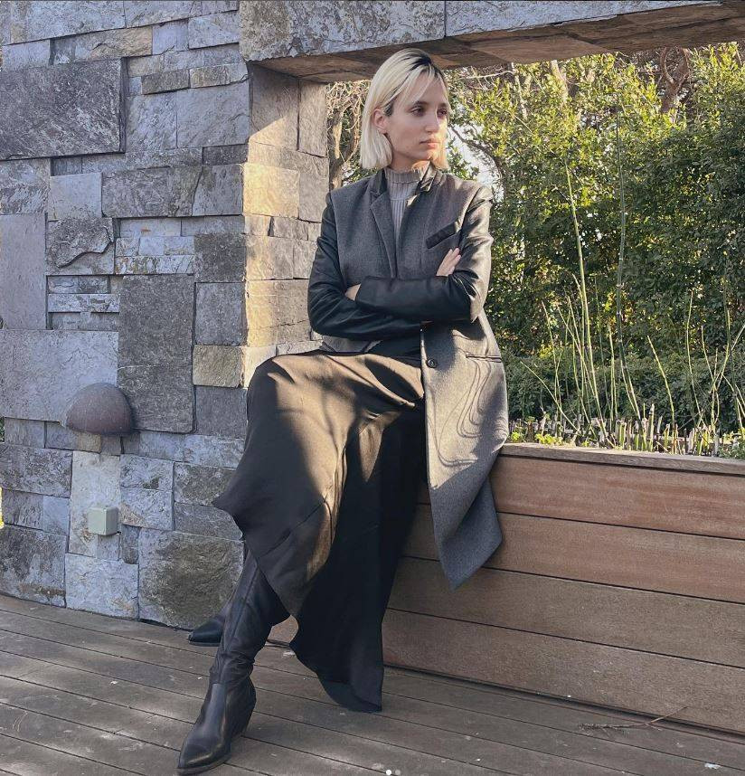 Kerem Bürsin'in yeni aşkı Türkiye’nin en zengin ailesinin torunu çıktı - Resim: 26